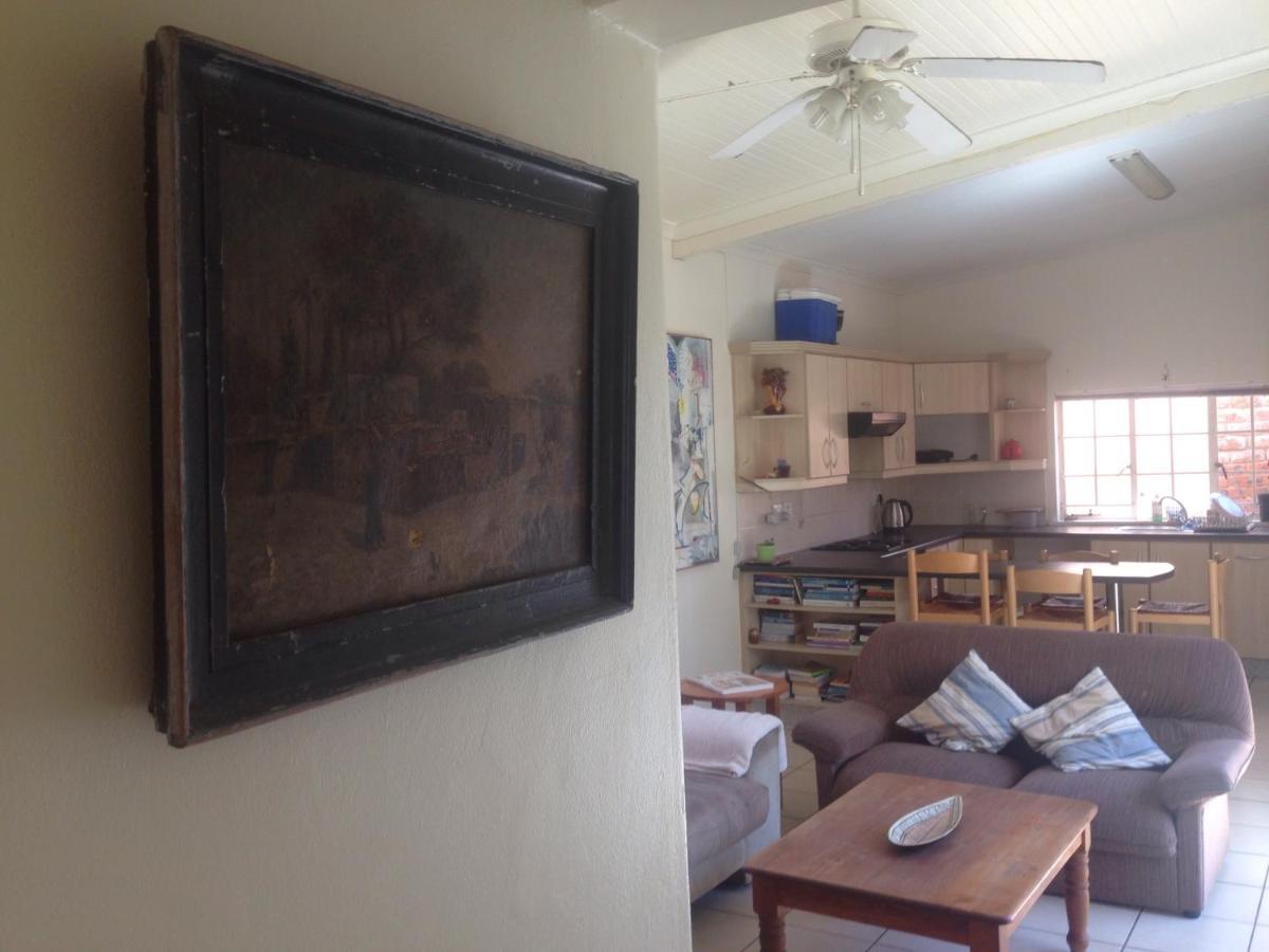 Riverfront Homestay Port Elizabeth Exterior photo
