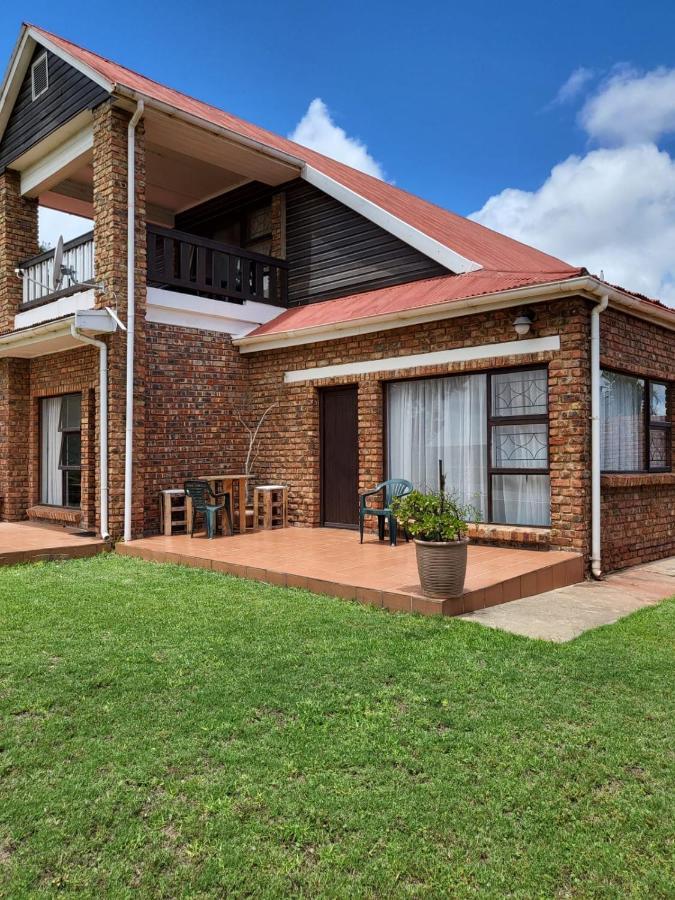 Riverfront Homestay Port Elizabeth Exterior photo