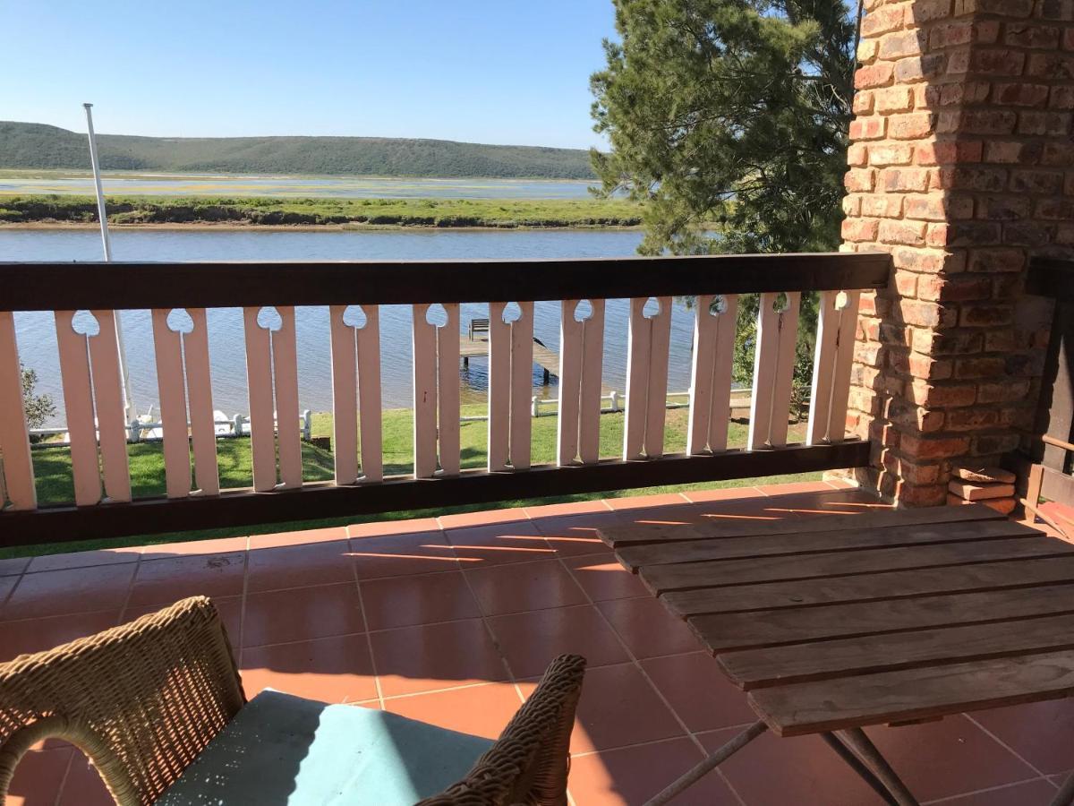 Riverfront Homestay Port Elizabeth Exterior photo