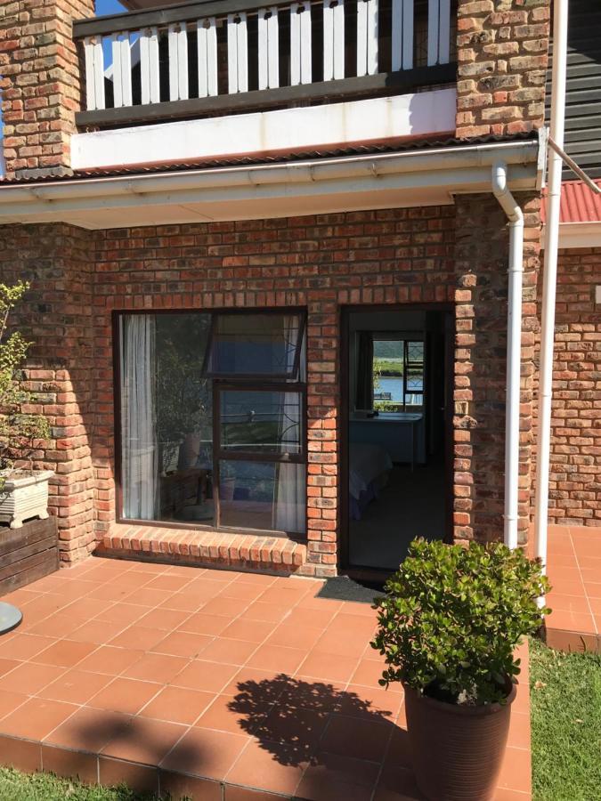 Riverfront Homestay Port Elizabeth Exterior photo