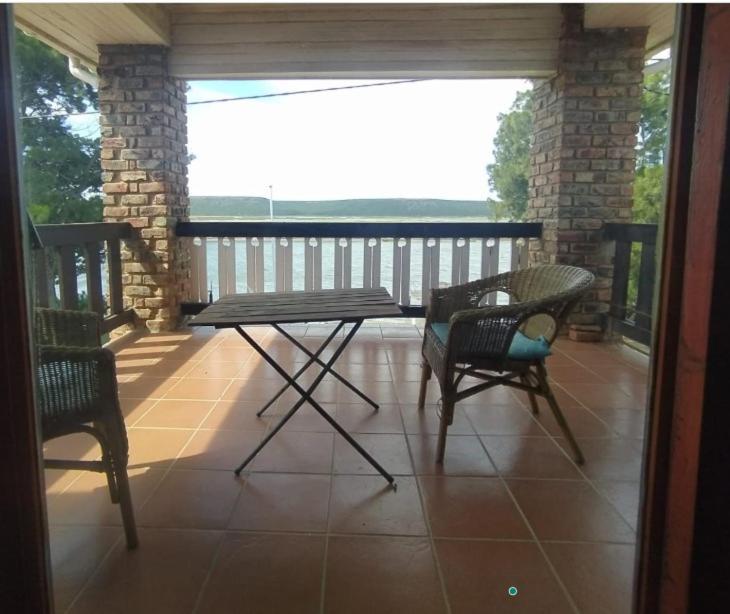 Riverfront Homestay Port Elizabeth Exterior photo