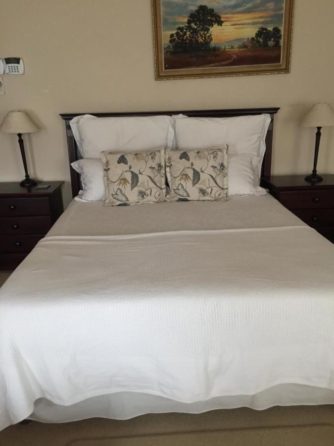 Riverfront Homestay Port Elizabeth Exterior photo